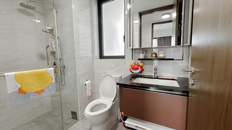 Normanton Park, 57 Normanton Park, 2 Bedrooms, 850 sqft, Condominium For Sale, by Seah Wan Peng (Gilda), 500083750 - Common Bath - PropertyGuru.com.sg