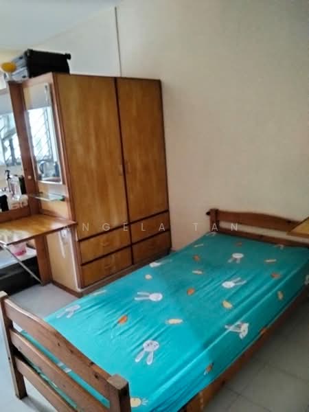 859 Yishun Avenue 4, 859 Yishun Avenue 4, Room Rental, 300 sqft, HDB Flat For Rent, by Angela Tan, 500083751 - Bedroom - PropertyGuru.com.sg