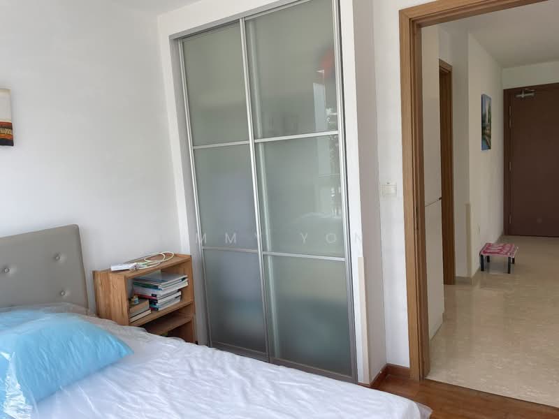 Imperial Heights Apartment For Sale at S$ 1,100,000 | PropertyGuru Singapore - Bedroom