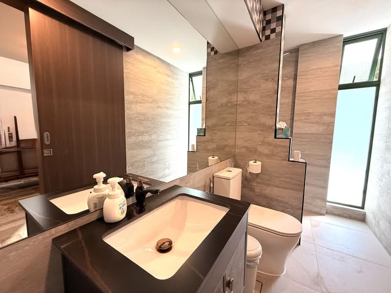 Modern 3.5+ basement Storey Corner-T @ Teacher's Housing Estate Upper Thomson Springleaf Lentor CHIJ Corner Terrace For Sale at S$ 6,288,000 | PropertyGuru Singapore - Bathroom