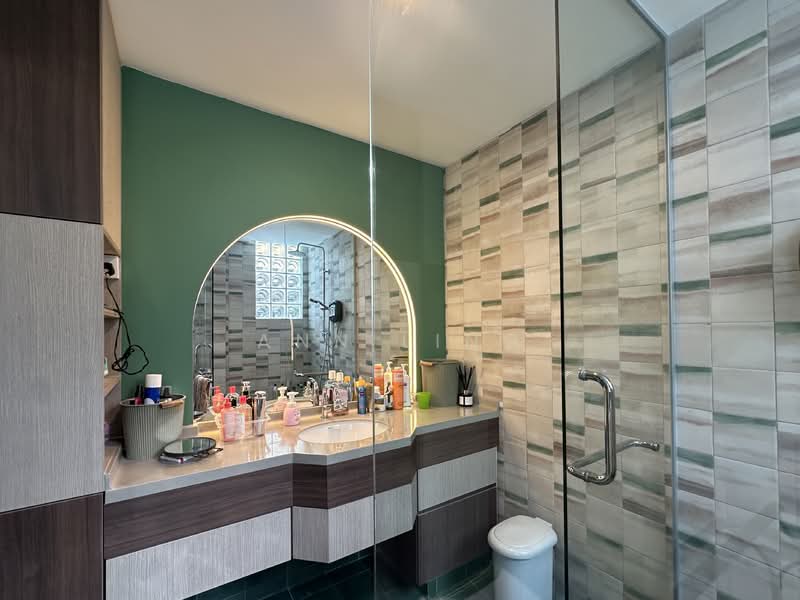 Modern 3.5+ basement Storey Corner-T @ Teacher's Housing Estate Upper Thomson Springleaf Lentor CHIJ Corner Terrace For Sale at S$ 6,288,000 | PropertyGuru Singapore - Bathroom