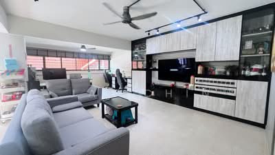 For Sale - 654 Hougang Avenue 8