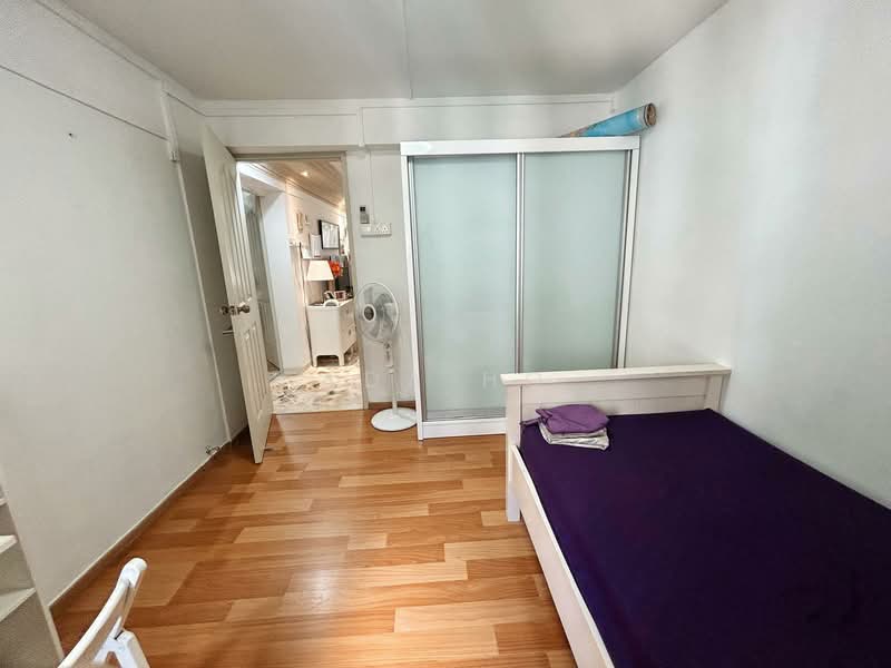 34 Marine Crescent HDB Flat For Sale at S$ 635,000 | PropertyGuru Singapore - Bedroom