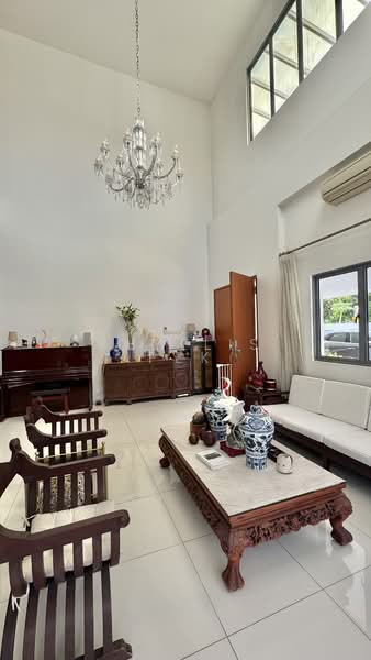 Frankel Estate Detached House For Sale at S$ 11,900,000 | PropertyGuru Singapore - Living Room