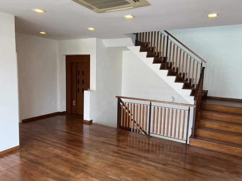 Sembawang Park Terraced House For Sale at S$ 5,100,000 | PropertyGuru Singapore - Interior