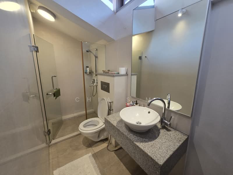 Kim Yam Road Conservation House, Kim Yam Road, 5 Bedrooms, 4,500 sqft, Conservation House For Rent, by Chia S M, 500083821 - Bathroom - PropertyGuru.com.sg