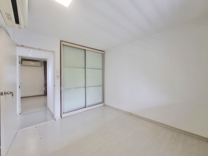 47 Marine Crescent, 47 Marine Crescent, 2 Bedrooms, 699 sqft, HDB Flat For Sale, by Kimberly Tang, 500083826 - PropertyGuru.com.sg