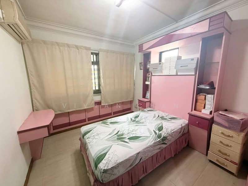 284 Toh Guan Road HDB Flat For Sale at S$ 858,888 | PropertyGuru Singapore - Bedroom