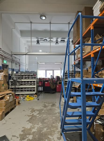 Enterprise Road 3 Storey Landed Terrace Factory with Cargo Lift, Boon Lay / Jurong / Tuas, 7,000 sqft, Factory / Workshop (B2) For Rent, by Philip Peh, 500083833 - Interior - CommercialGuru.com.sg