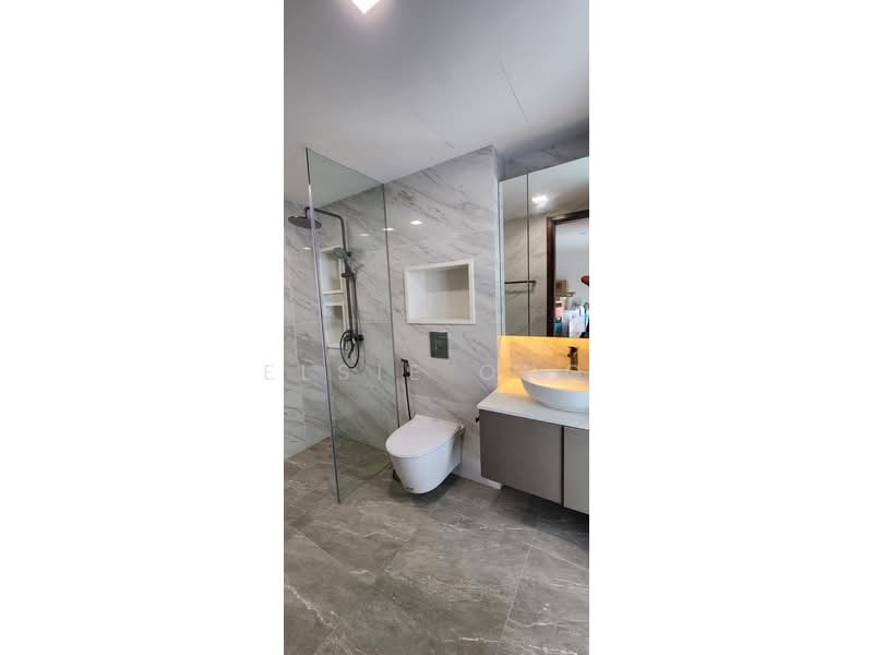 Seletar Hills Estate Semi-Detached House For Sale at S$ 10,088,888 | PropertyGuru Singapore - Bathroom