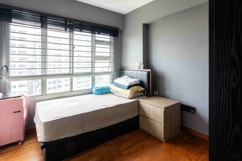 273C Punggol Place HDB Flat For Sale at S$ 1,010,000 | PropertyGuru Singapore - Bedroom