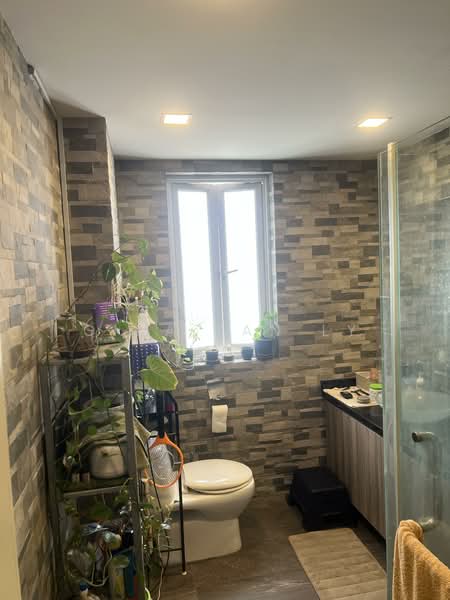 Mimosa Terrace Terraced House For Sale at S$ 4,488,000 | PropertyGuru Singapore - Bathroom