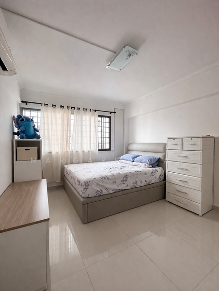873 Yishun Street 81 HDB Flat For Sale at S$ 648,888 | PropertyGuru Singapore - Bedroom
