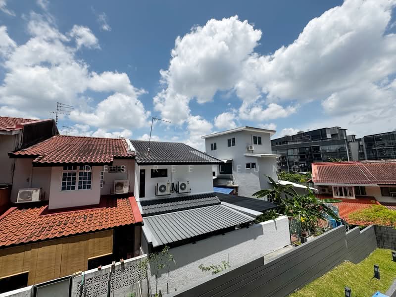 NottingHill Suites Apartment For Sale at S$ 980,000 | PropertyGuru Singapore