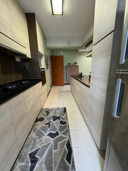 671A Edgefield Plains, 671A Edgefield Plains, 3 Bedrooms, 969 sqft, HDB Flat For Rent, by Andrew Chua, 500083936 - Kitchen - PropertyGuru.com.sg