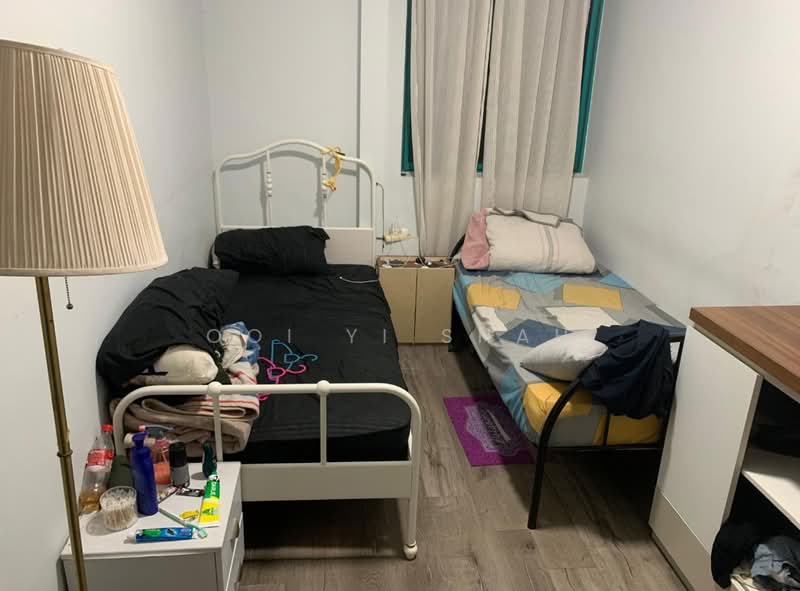 Wing Fong Mansions, 12 Lorong 14 Geylang, 3 Bedrooms, 1,215 sqft, Apartment For Rent, by Ooi Yi Shah, 500083959 - Bedroom - PropertyGuru.com.sg