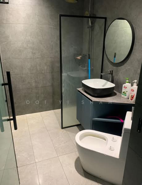 Wing Fong Mansions, 12 Lorong 14 Geylang, 3 Bedrooms, 1,215 sqft, Apartment For Rent, by Ooi Yi Shah, 500083959 - Bathroom - PropertyGuru.com.sg