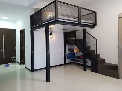 For Sale - Sims Urban Oasis