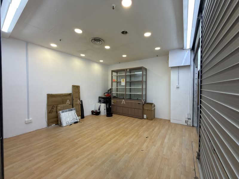 Sim Lim Square, 1 Rochor Canal Road, 366 sqft, Mall Shop For Sale, by Angela Yee, 500083966 - Interior - CommercialGuru.com.sg