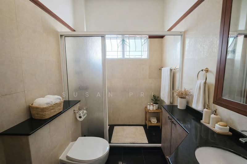 Frankel/ Siglap Huge Semi 4+2, , 4 Bedrooms, 4,650 sqft, Detached House For Rent, by Susan Prior, 500083973 - PropertyGuru.com.sg