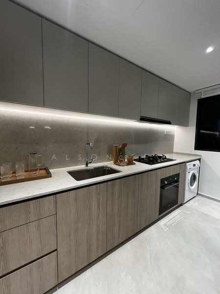 Coastal Cabana, 22 Jalan Loyang Besar, 3 Bedrooms, 872 sqft, Executive Condominium For Sale, by Alson Teo, 500083985 - Kitchen - PropertyGuru.com.sg