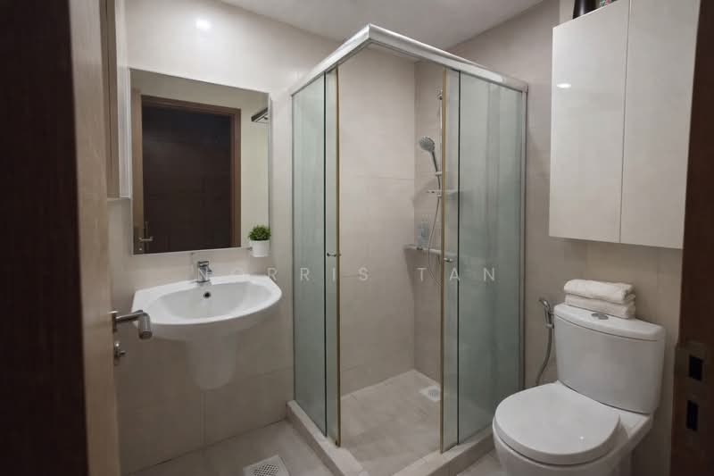 The Sunny Legend Apartment For Sale at S$ 1,750,000 | PropertyGuru Singapore - Bathroom