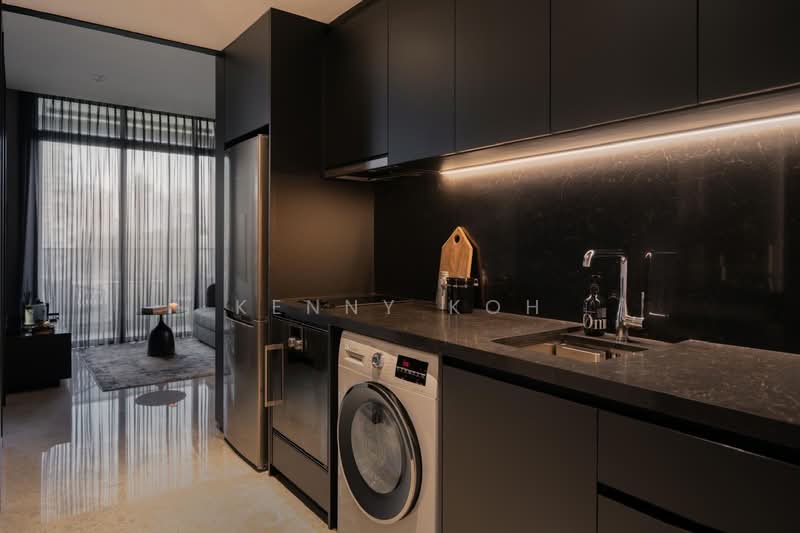 Pullman Residences Condominium For Sale at S$ 1,590,000 | PropertyGuru Singapore - Kitchen