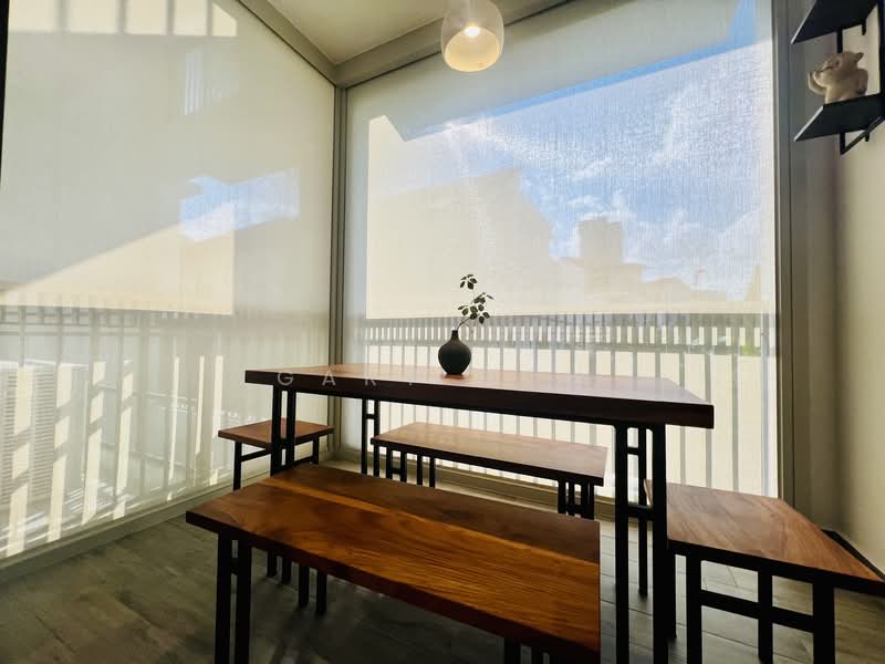 Mayfair Gardens, 10 Rifle Range Road, 1 Bedroom, 570 sqft, Condominium For Rent, by Gary Goh, 500084016 - Balcony - PropertyGuru.com.sg