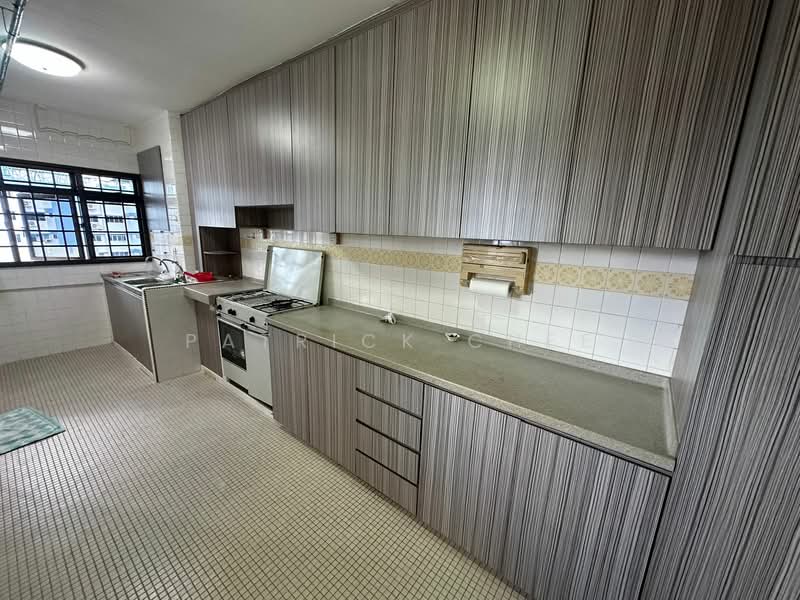 601 Bedok Reservoir Road HDB Flat For Sale at S$ 699,000 | PropertyGuru Singapore - Kitchen