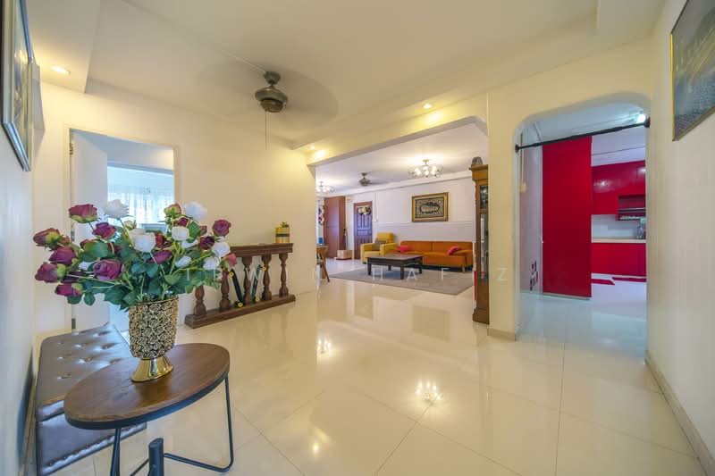444 Jurong West Avenue 1 HDB Flat For Sale at S$ 630,000 | PropertyGuru Singapore - Living Room
