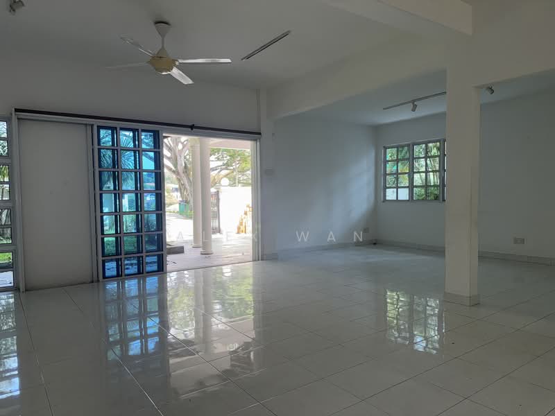 Clementi Green Bungalow House For Sale at S$ 14,500,000 | PropertyGuru Singapore - Living Room