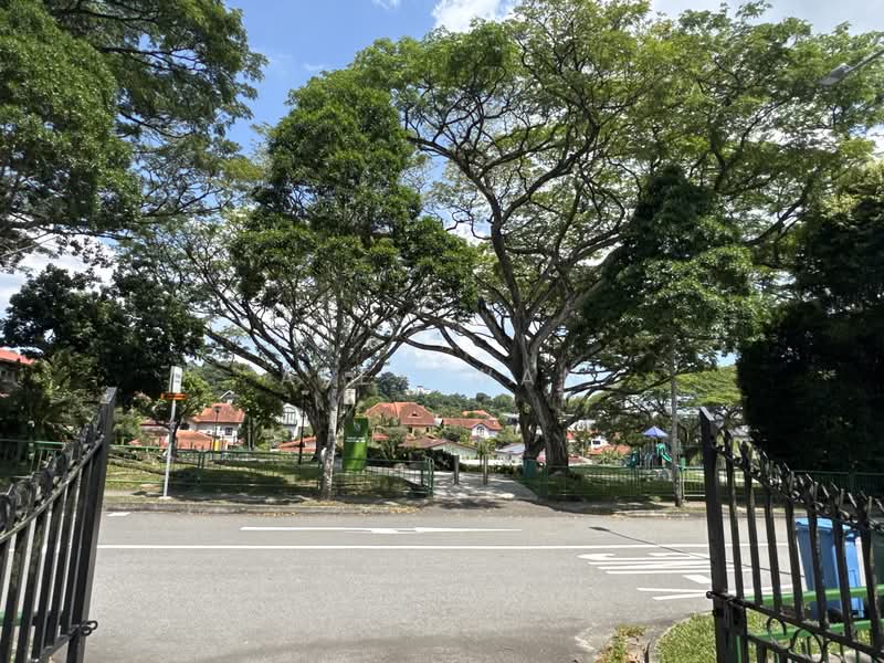 Clementi Green Bungalow House For Sale at S$ 14,500,000 | PropertyGuru Singapore - Exterior