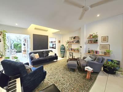 For Sale - East/ Joo Chiat/ Tembeling 2+1