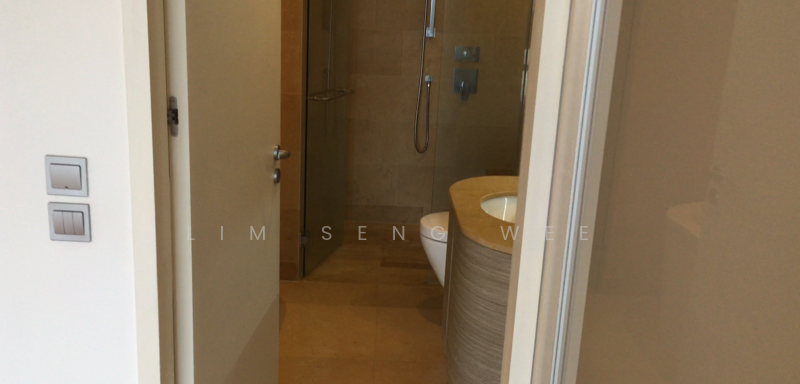 DUO Residences Apartment For Sale at S$ 4,330,000 | PropertyGuru Singapore - Bathroom