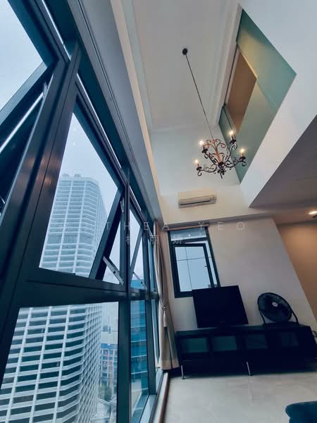 Icon Apartment For Sale at S$ 1,200,000 | PropertyGuru Singapore - Living Room