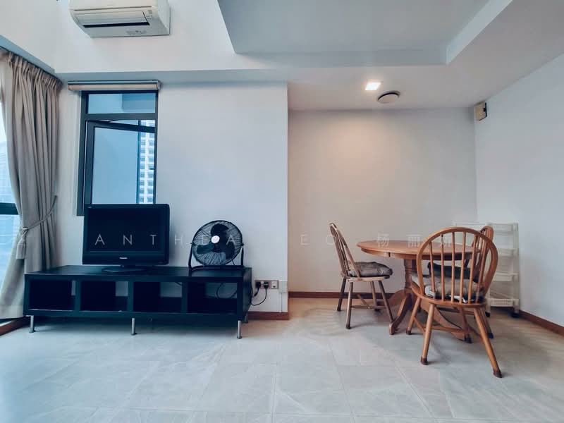 Icon Apartment For Sale at S$ 1,200,000 | PropertyGuru Singapore - Living Room