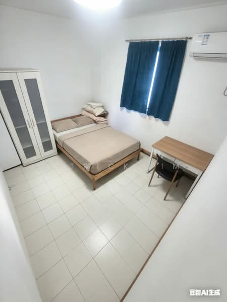 202 Serangoon Central, 202 Serangoon Central, Room Rental, 160 sqft, HDB Flat For Rent, by Patrick Lim, 500084099 - Spacious, Windy Common Bedroom - PropertyGuru.com.sg