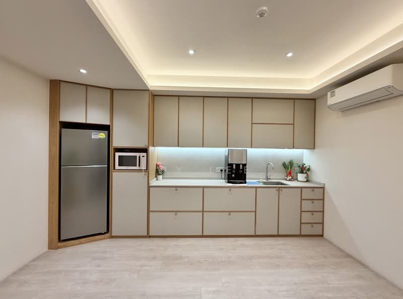 Jalan Besar Shophouse, Farrer Park, Petain Road, Jalan Besar, 11,800 sqft, Shop / Shophouse For Rent, by Ivy Lee, 500084100 - Kitchen - CommercialGuru.com.sg