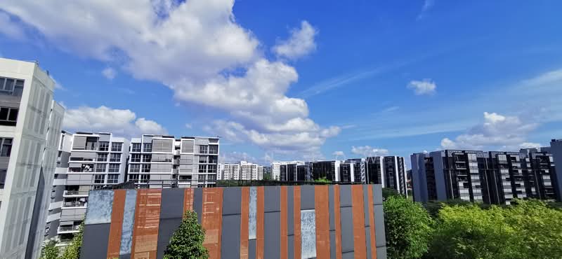 The Brownstone Executive Condominium For Sale at S$ 1,580,000 | PropertyGuru Singapore - Exterior