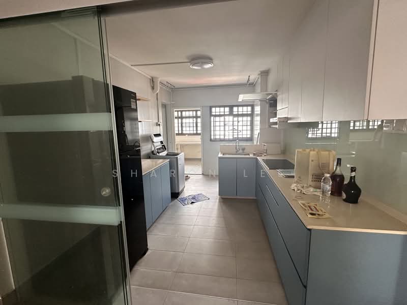 302 Ang Mo Kio Avenue 3, 302 Ang Mo Kio Avenue 3, 3 Bedrooms, 786 sqft, HDB Flat For Rent, by Sharon Lee, 500084122 - Kitchen - PropertyGuru.com.sg