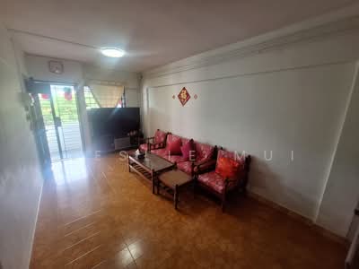 For Sale - 220 Ang Mo Kio Avenue 1