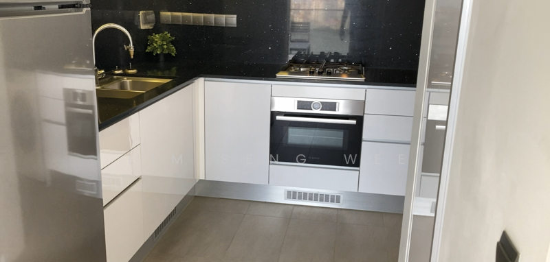 Kallang Riverside Condominium For Sale at S$ 2,670,000 | PropertyGuru Singapore - Kitchen