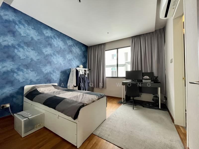 RARE Cul-de-sac Semi-D in Kovan, 1km to Zhonghua Primary Semi-Detached House For Sale at S$ 6,980,000 | PropertyGuru Singapore - Bedroom