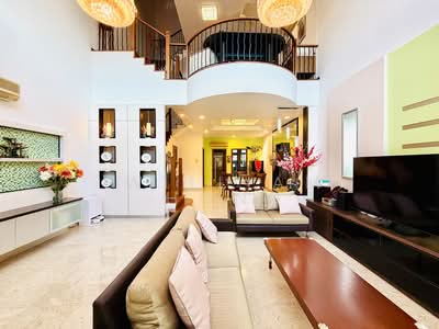 For Sale - 3-Sty terrace in Riverina Crescent, Pasir Ris