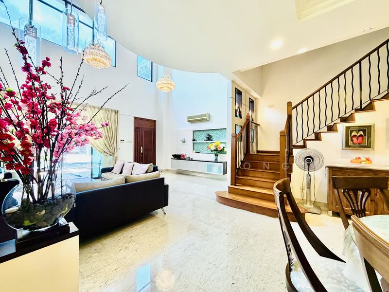 3-Sty terrace in Riverina Crescent, Pasir Ris Terraced House For Sale at S$ 2,900,000 | PropertyGuru Singapore - Living Room