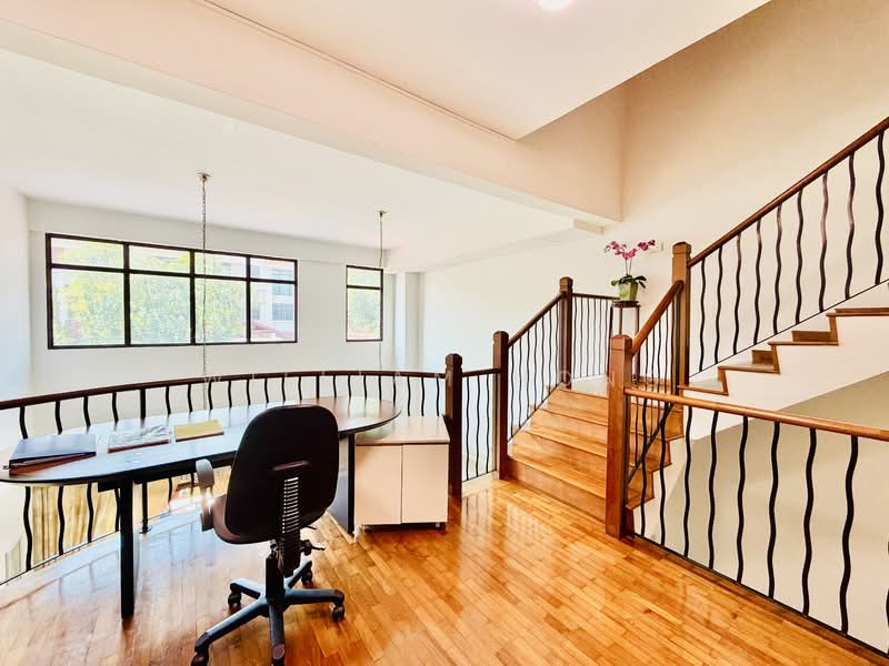 3-Sty terrace in Riverina Crescent, Pasir Ris Terraced House For Sale at S$ 2,900,000 | PropertyGuru Singapore - Interior