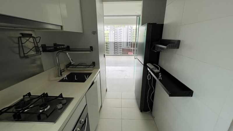 Kovan Residences, 1 Kovan Road, 2 Bedrooms, 893 sqft, Condominium For Rent, by Alvin Chua, 500084171 - Kitchen - PropertyGuru.com.sg