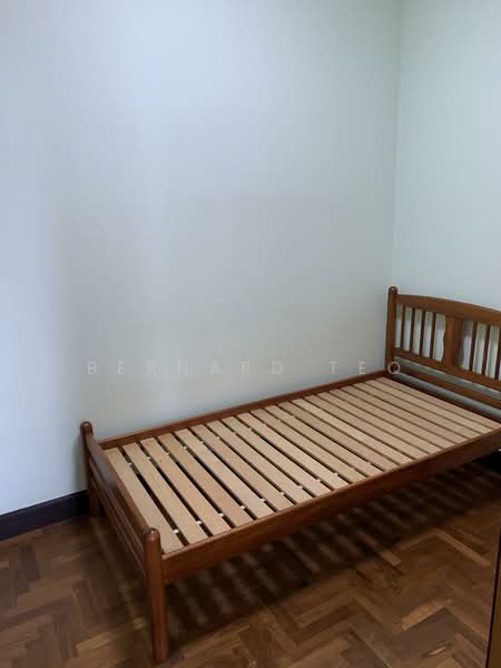 Regent Heights Condominium For Sale at S$ 1,100,000 | PropertyGuru Singapore - Bedroom