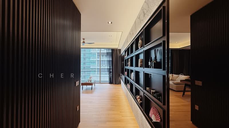 Hilltops Condominium For Sale at S$ 2,900,000 | PropertyGuru Singapore - Living Room