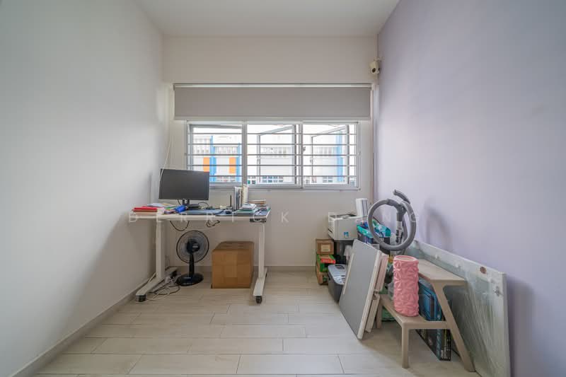 673B Yishun Avenue 4 HDB Flat For Sale at S$ 828,888 | PropertyGuru Singapore - Study